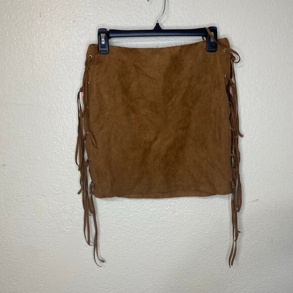 Timing Brown Faux Suede Boho Western Fringe Mini Skirt Size Small - Picture 1 of 7